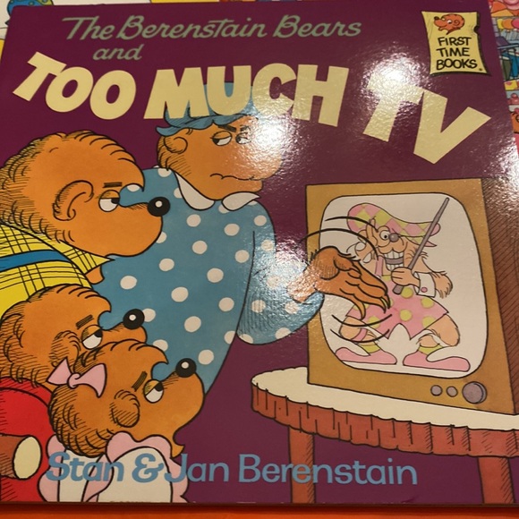 Set of 7 Berenstain Bears Books ( good used condition) - Picture 2 of 9